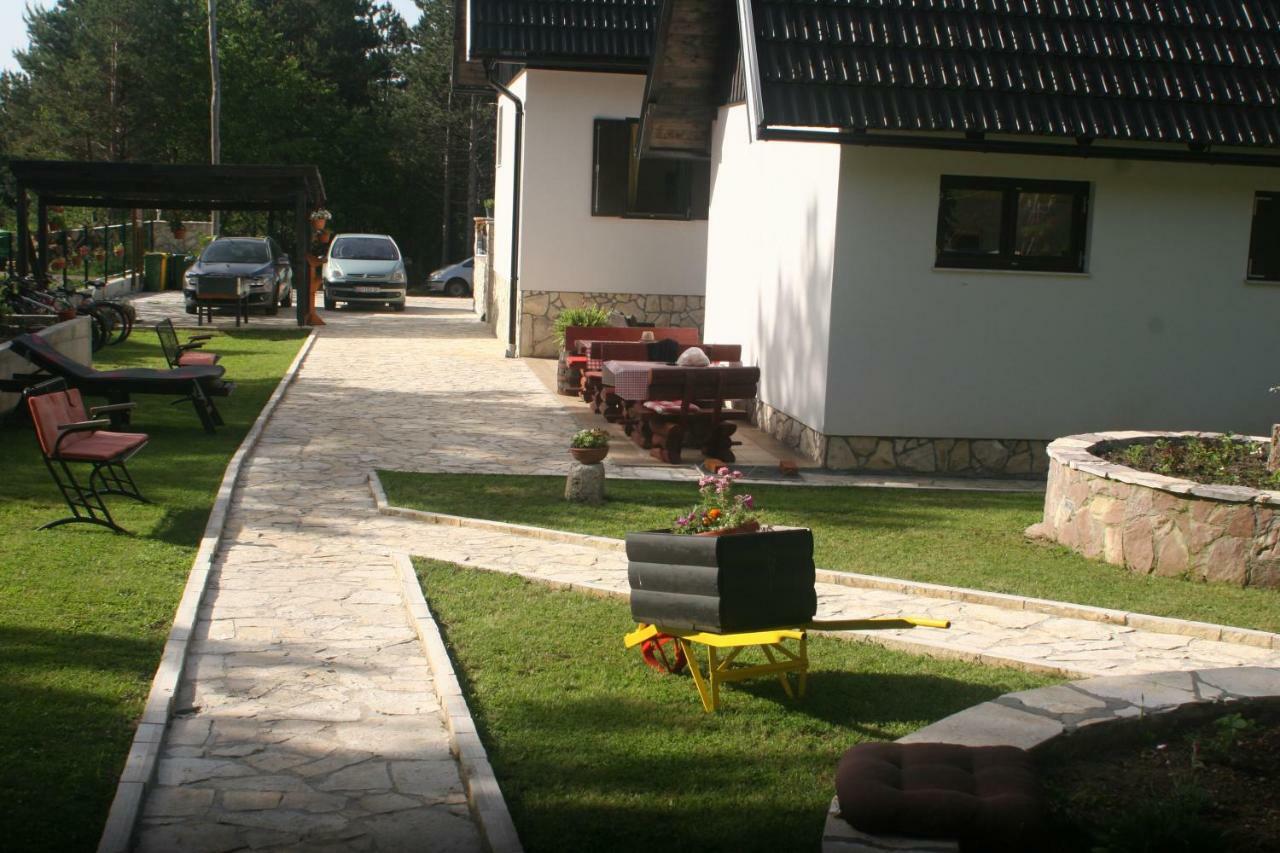 House Maka Hotel Rudanovac Exterior photo